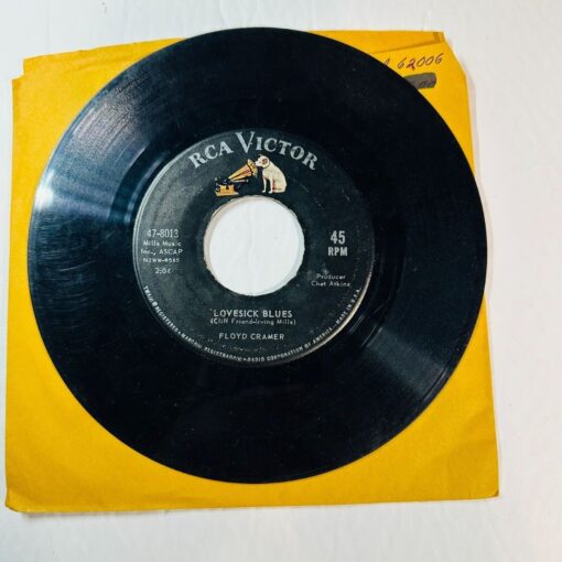 Vintage RCA Victor 45 RPM Record Lovesick Blues & The First Hurt By Floyd Cramer - Image 3