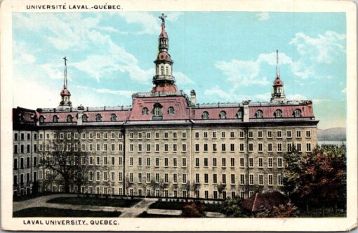 Laval University Quebec Canada Vintage Post Card Unposted DB