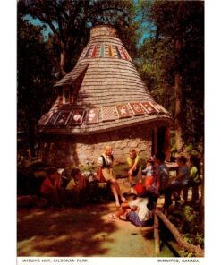 Vintage Tripix Postcard Witch's Hut Kildonan Park Winnipeg Canada Henry Kalen